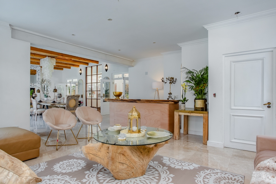 4 Bedroom Property for Sale in Franschhoek Western Cape